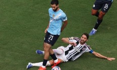 开云体育-曼城遭遇强敌，能否守住领先优势？