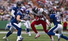 开云体育平台APP-黄蜂与公牛的千年战场，当加泰罗尼亚条纹撞上马德里金边