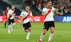 开云APP-沙尔克04主场击败对手，获得宝贵三分