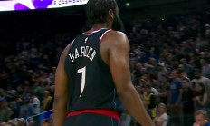 开云体育官方网站-包含火箭燃烧！哈登独揽40分力压对手的词条