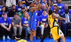 开云体育官方网站-球迷狂欢！雷霆主场大胜活塞拿下关键胜利