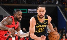 开云体育官网-热火击败公牛，库里受伤退场的简单介绍