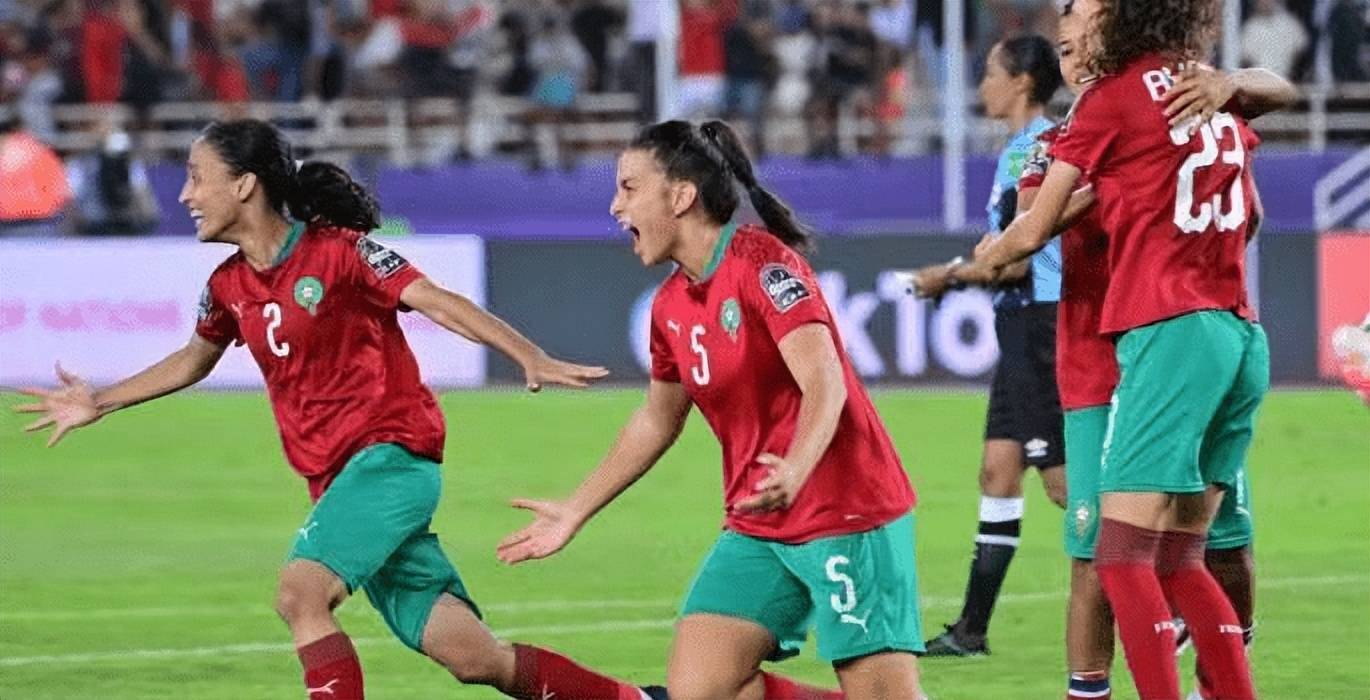 阿根廷女足战平德国女足，高效防守保平