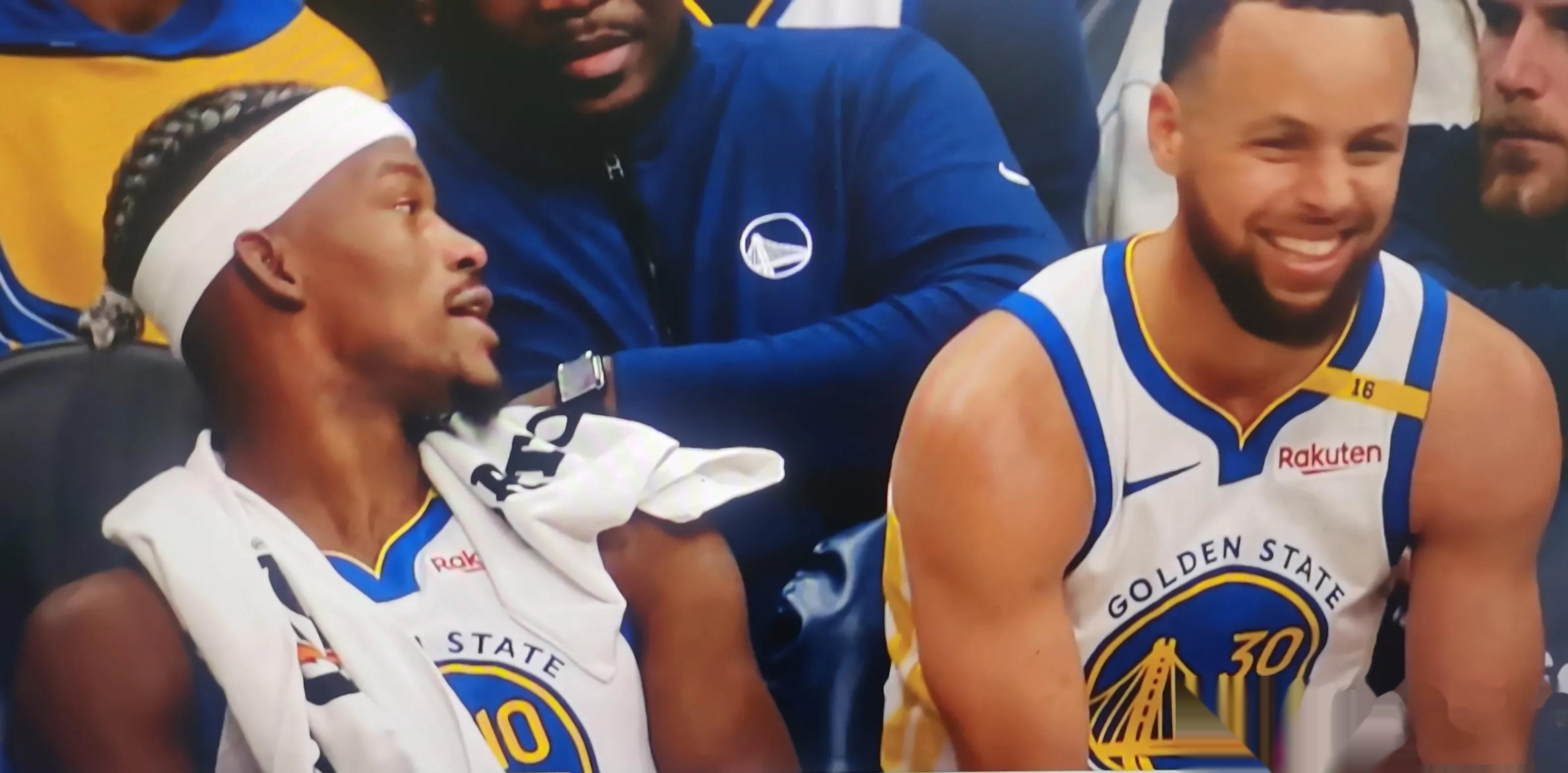 开拓者队击败公牛，取得三连胜