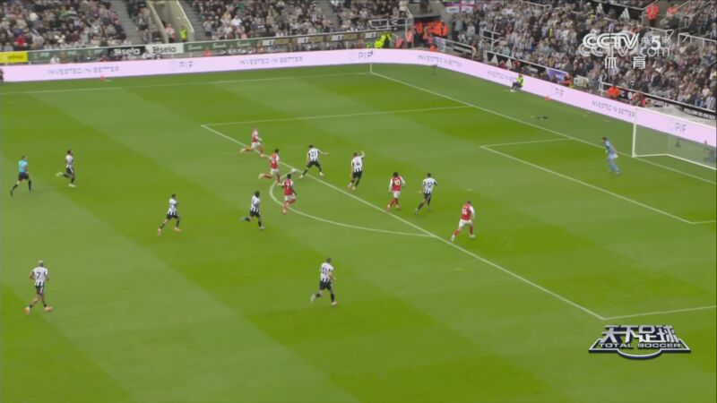 足球赛场上演绝杀一幕，胜负乐透无疑