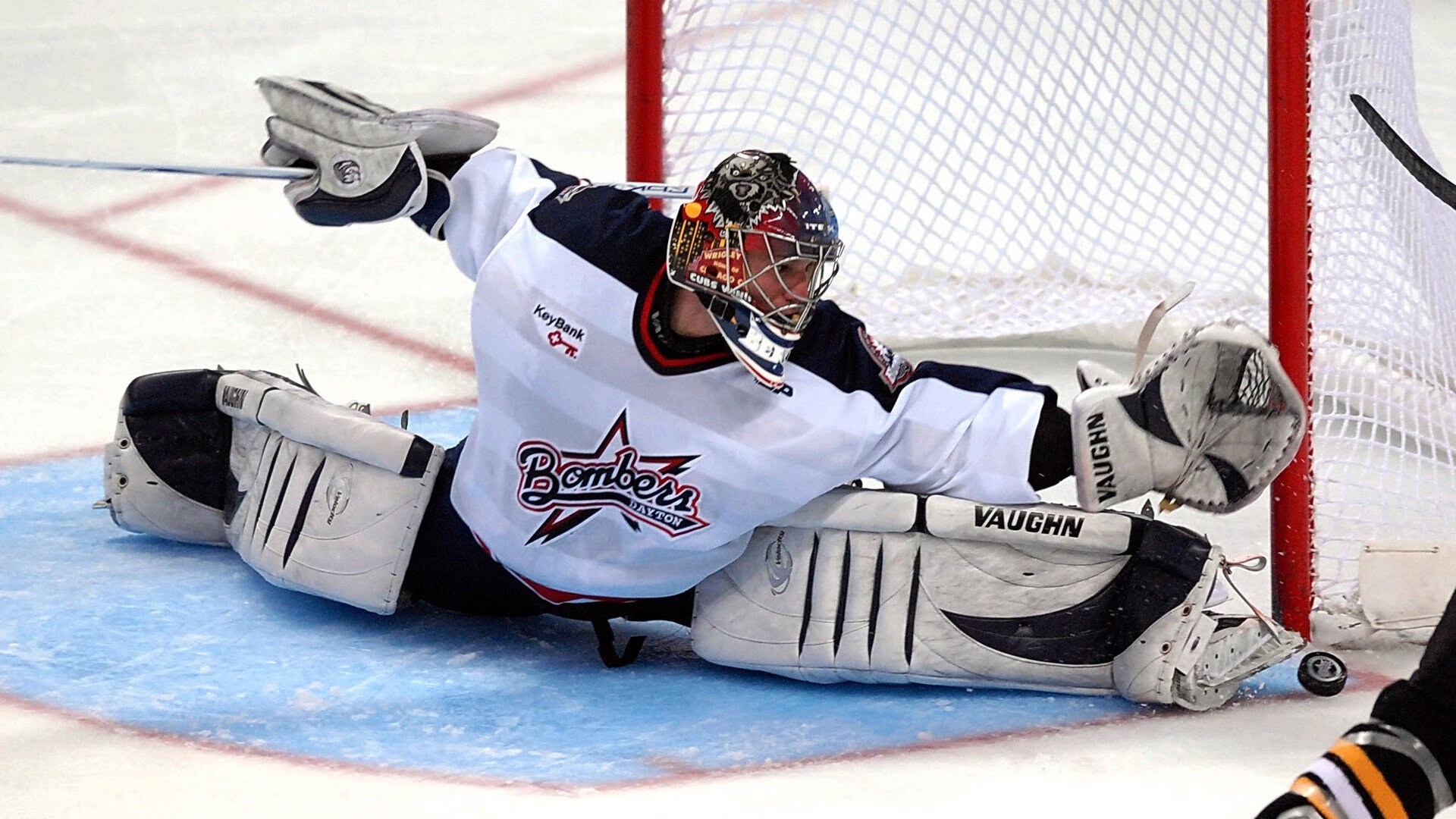 双线节奏,F1揭幕战之夜与杰伦·格林的掌控艺术