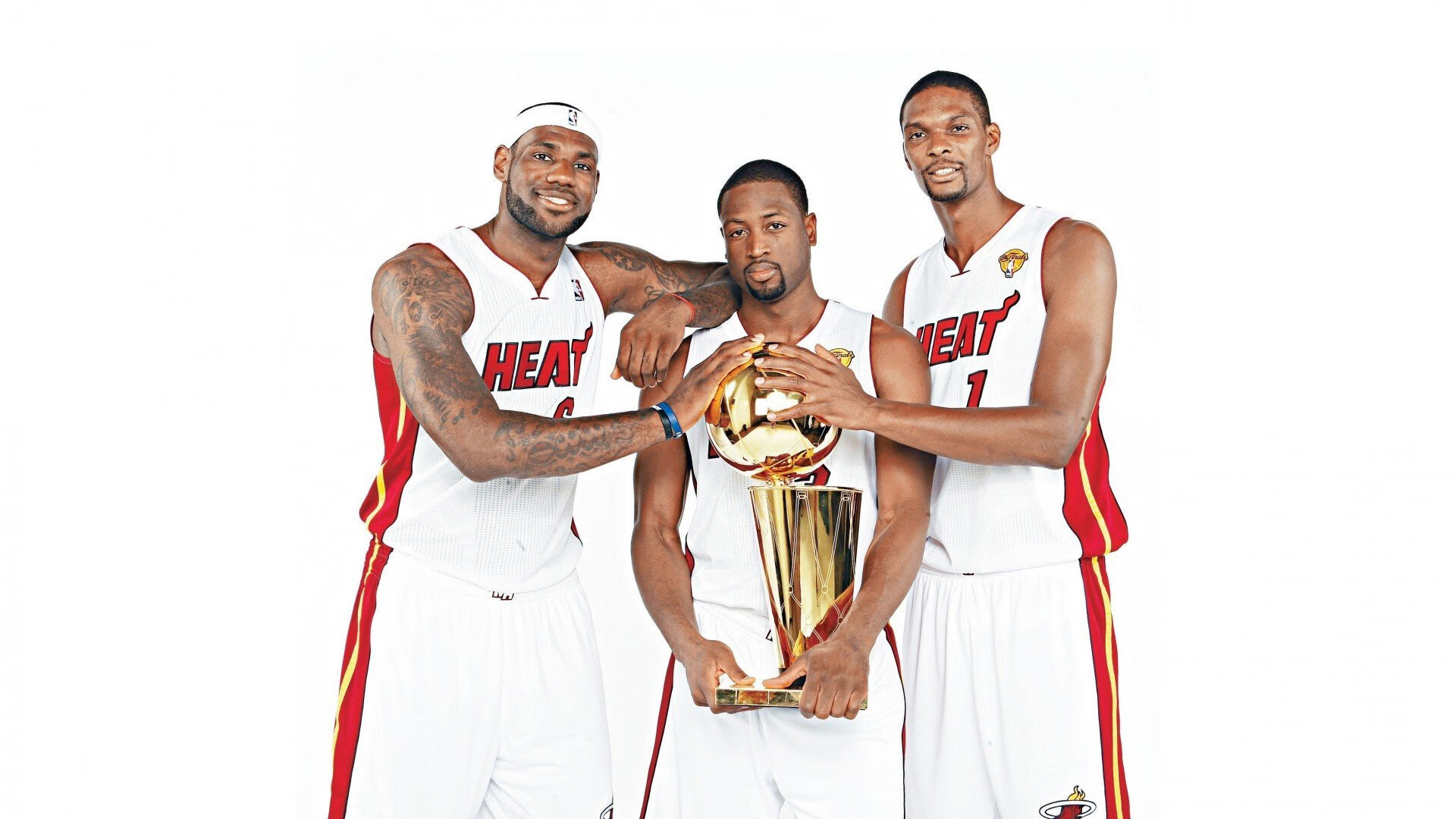 赛车轰鸣中,一个韩国少年如何点燃了F1揭幕战的夜?